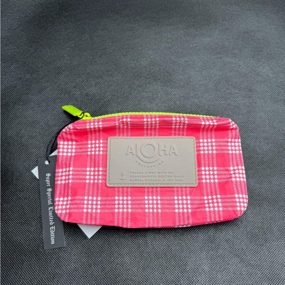 Aloha Collection Super Limited Edition Palaka Mini Pouch Set - Picture 9 of 15
